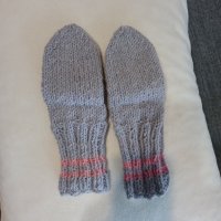 Ръчно плетени детски чорапи от вълна, ходило 16 см., снимка 2 - Чорапи - 39890606