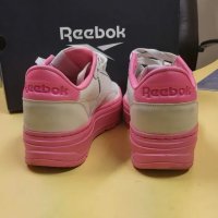 Дамски маратонки Reebok, снимка 3 - Маратонки - 44209601