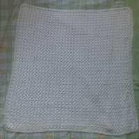 Ръчно плетена бебешко одеяло / пелена, снимка 1 - Спално бельо и завивки - 41043725