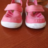 Детски Сандали Adidas, снимка 2 - Детски сандали и чехли - 41650844