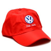 Автомобилна червена шапка - Фолксваген (Volkswagen), снимка 1 - Шапки - 41061677