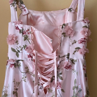 Бална рокля размер М 3D Флорални мотиви , снимка 6 - Рокли - 44572423