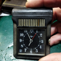 Часовник ЛУЧ с аларма СССР , снимка 8 - Антикварни и старинни предмети - 44535213