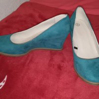 Дамски велурени обувки, снимка 1 - Дамски обувки на ток - 33923100