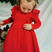 Детска червена рокличка , снимка 2 - Детски рокли и поли - 39756441