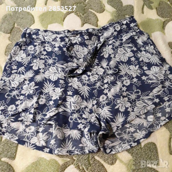 Къси Панталонки, снимка 1