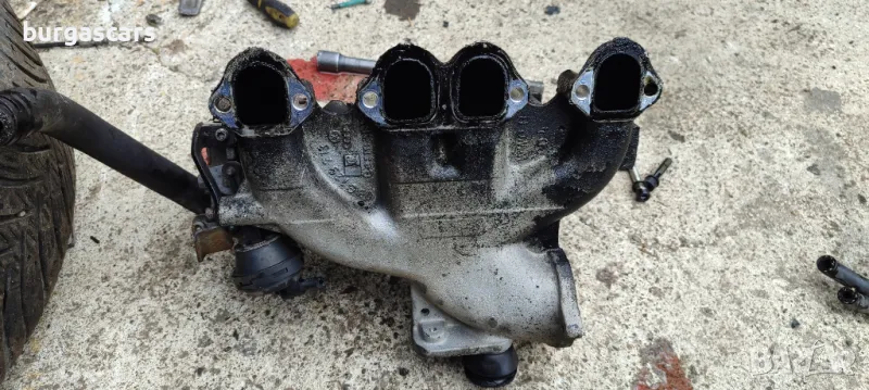 Всмукателен колектор 03G 129 713 VW Touran 1.9TDI-105к.с.BKC - 100лв, снимка 1