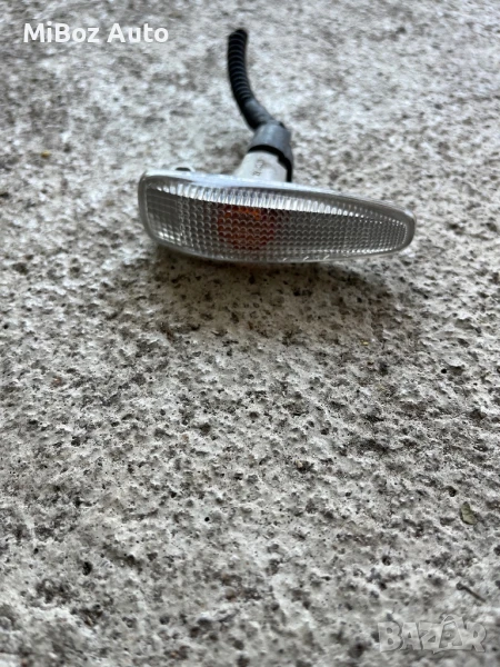 Мигач мигачи Мицубиши Аутлендър 2 Mitsubishi Outlander (2006-2012), снимка 1