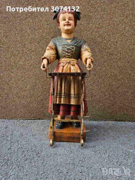 Ретро фигура /стойка за вино, снимка 1