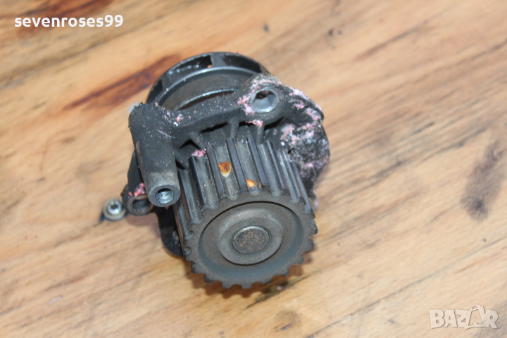 Водна помпа Сеат Алхамбра Фолксваген Шаран 1.9tdi 115ks 2002 Seat Alhambra VW Sharan, снимка 1