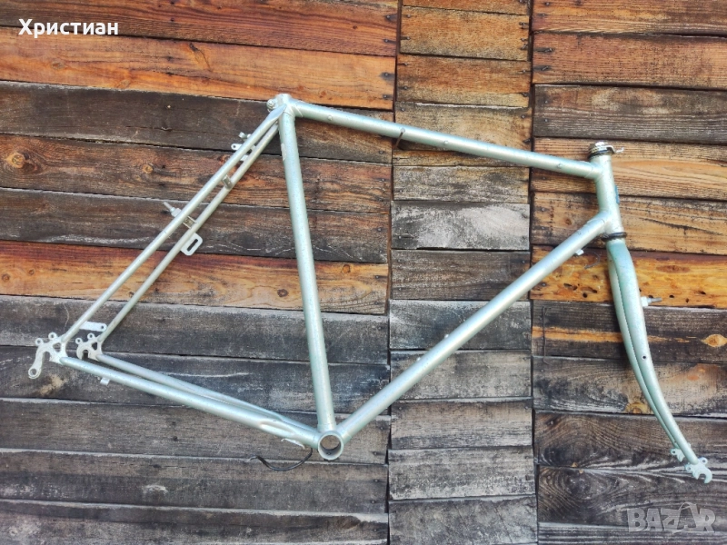 Желязна рамка за велосипед 28" - 58 см, снимка 1