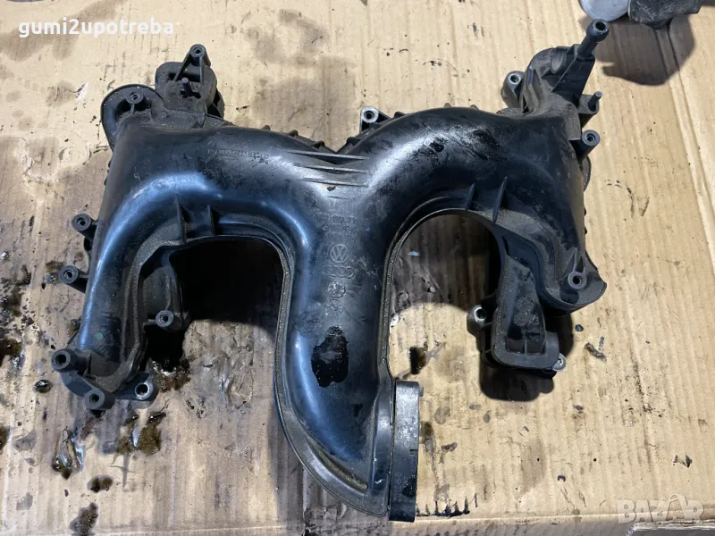 Всмукателен Колектор 059129711CF Porsche Cayenne 3.0D 92A/2012г, снимка 1