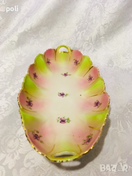 старинно  порцеланово плато , снимка 1