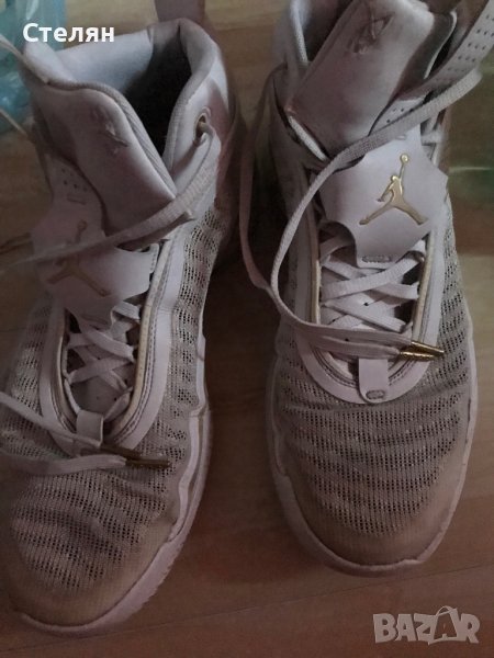 Продавам оргинални маратонки Naik, снимка 1