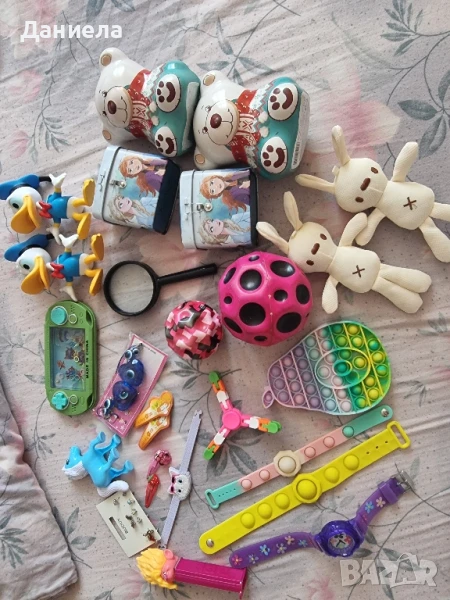 Лот играчки и аксесоари , снимка 1