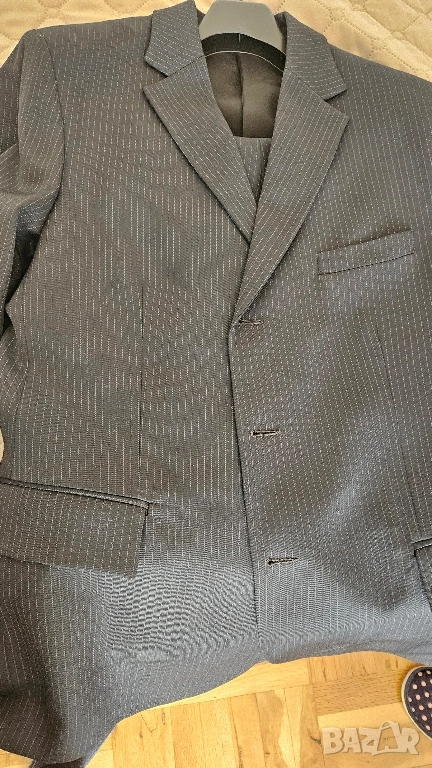 Костюм, снимка 1