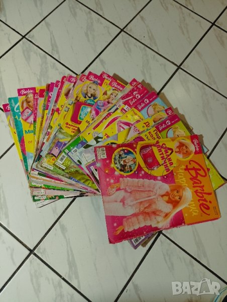 Колекция от 42 броя списания, книжки Барби, 2006/7/8/9/10 година. , снимка 1