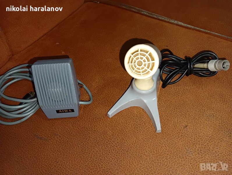 Два винтидж микрофона, снимка 1