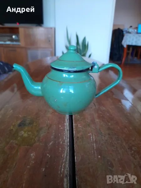 Стар емайлиран чайник #40, снимка 1