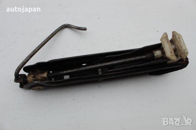 Оригинален крик Пежо 206 99г Peugeot 206 1999, снимка 2 - Части - 44477612