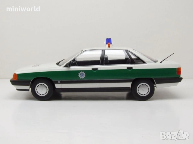 Audi 100 C3 1989 Polizei полицейски - мащаб 1:18 на Triple9 моделът е нов в кутия, снимка 3 - Колекции - 53443354