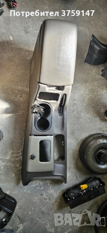 централна конзола jeep cheroke kj liberty 2002