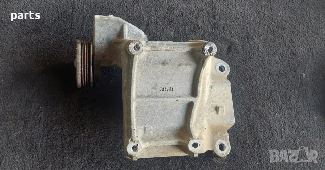 Лапа - Стойка Генератор Лексус IS200 , снимка 3 - Части - 49122719