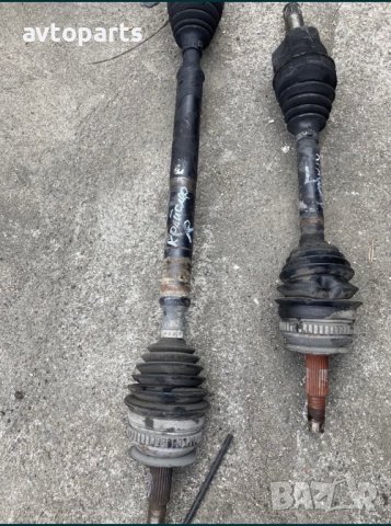 Chrysler voyager 2004година 2.5d ръчка полуоски, снимка 2 - Части - 40564428