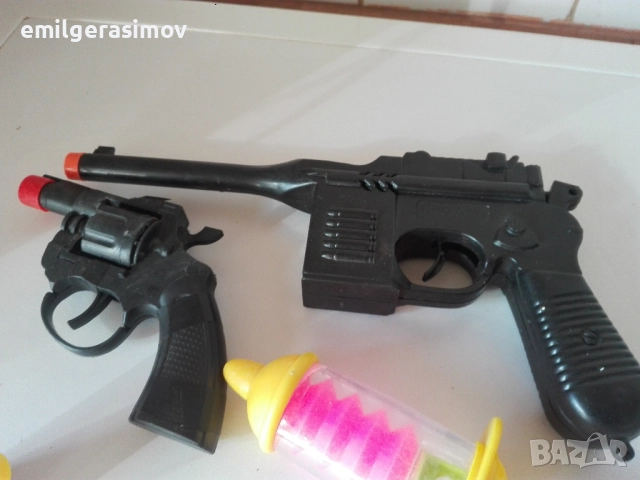 Пластмасови войници , пистолети лот динозаври.  , снимка 14 - Други ценни предмети - 36904160