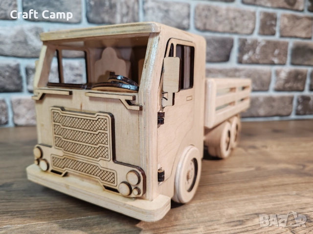 Дървен модел на фермерски камион – Craft Camp, снимка 4 - Коли, камиони, мотори, писти - 52735528