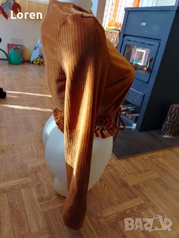 Блуза кадифе в кафяв цвят, снимка 5 - Блузи с дълъг ръкав и пуловери - 49083938