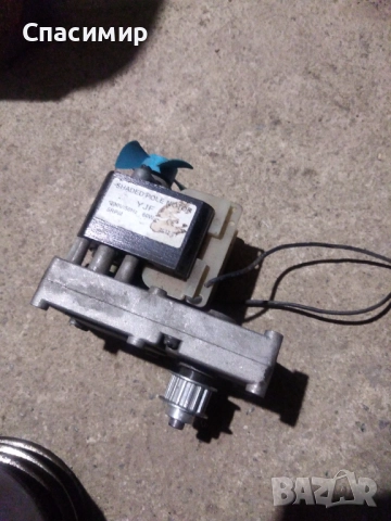 Моторедуктор 60w на 5 обороти в мин на 220v