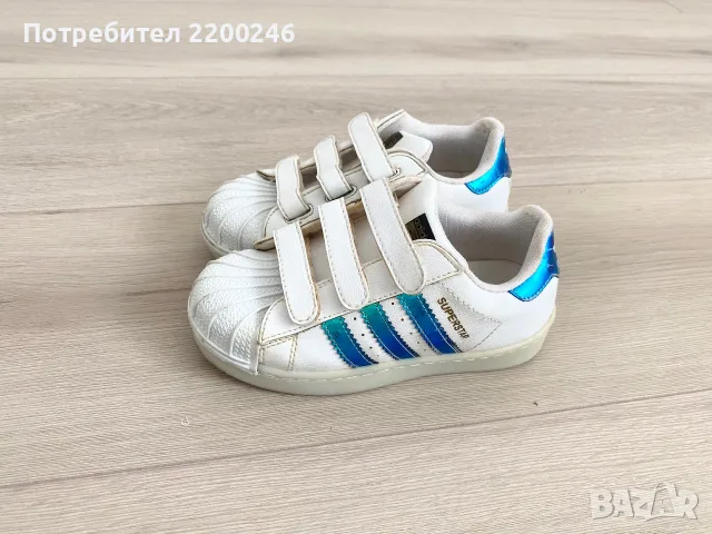 Adidas детски маратонки, снимка 2 - Детски маратонки - 55847645