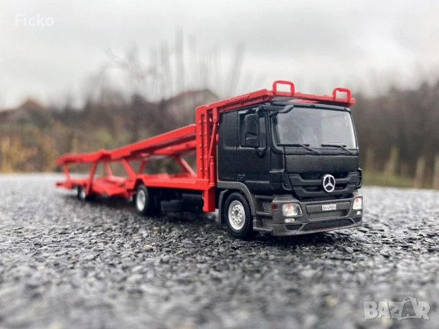 Mercedes Actros 1836 MP3 Kassbohrer Herpa 1:87 Автовоз, снимка 5 - Колекции - 53012962