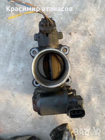 Дроселова клапа За Тойота корола версо.192300-2010.