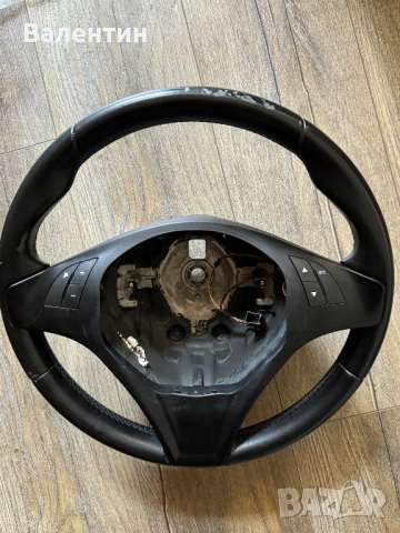 Alfa Romeo Giulietta/Mito Кожен волан с конзола и бутони, снимка 4 - Части - 44640246