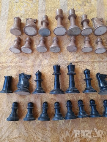 Стари фигури за Шах , снимка 12 - Антикварни и старинни предмети - 44449060