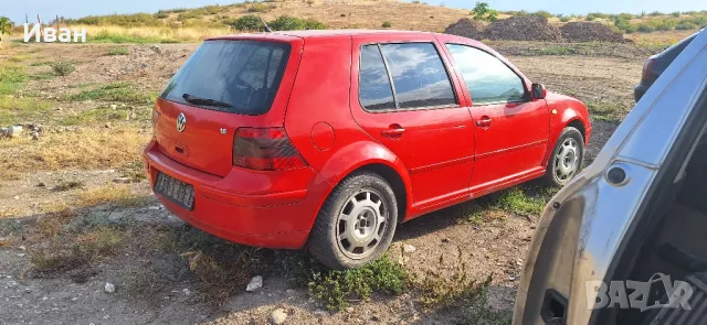 VW Golf 4 1.6 101кс на части, снимка 4 - Автомобили и джипове - 47578451