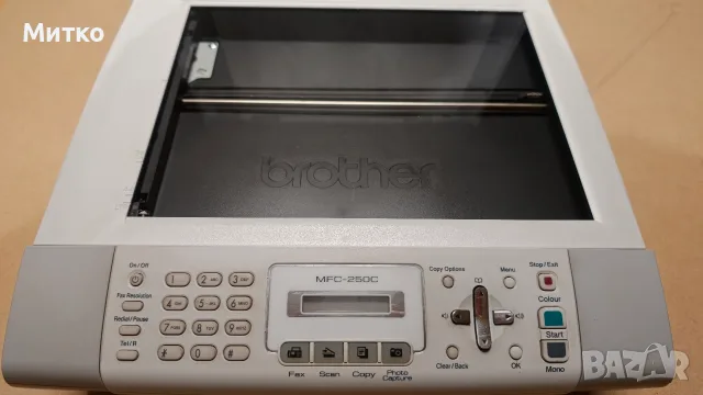Brother MFC-250C - принтер, скенер, копир и факс, снимка 2 - Принтери, копири, скенери - 55793155