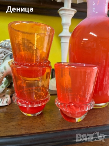Огнено чудо от СССР В оригинал е с 4 чаши и е комплект , снимка 5 - Сервизи - 52634522