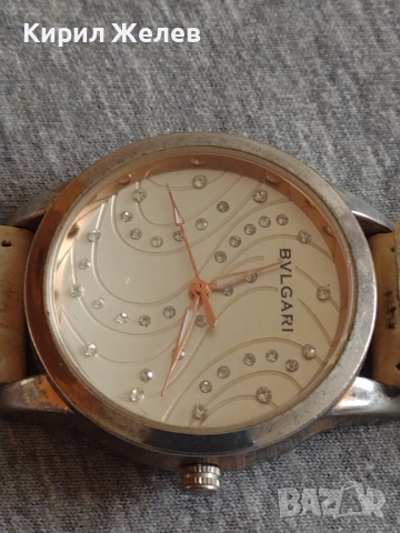 Фешън дамски часовник BVLGARI QUARTZ  с кристали Сваровски кожена каишка много красив стилен - 21766, снимка 3 - Дамски - 36245252