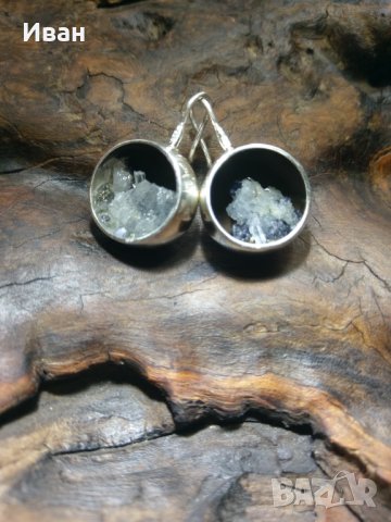 Сребърни обеци с кристали