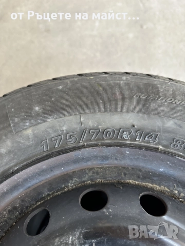 продавам джанти с гуми зимни 175/70/14