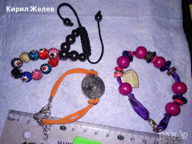 ЛОТ ТРИ ФЕШЪН АРТ ГРИВНИ ХЕНД МЕЙД БИЖУТА с ХЕМАТИТ БЛЕСТЯЩИ КРИСТАЛИ и ДРУГИ 26913, снимка 2 - Гривни - 41866787
