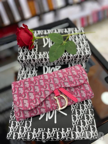 портмонета в кутия christian dior, снимка 5 - Портфейли, портмонета - 50762863