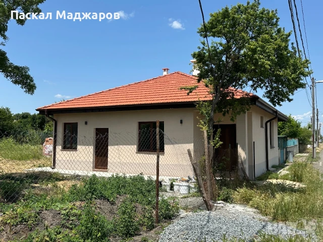 Едноетажна къща в село Ливада, снимка 4 - Къщи - 50735381
