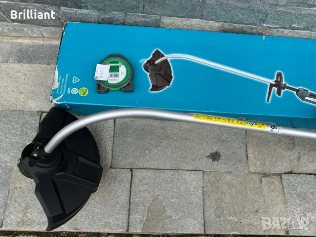 Електрическa коса MAKITA UR3501

, снимка 6 - Градинска техника - 50434009