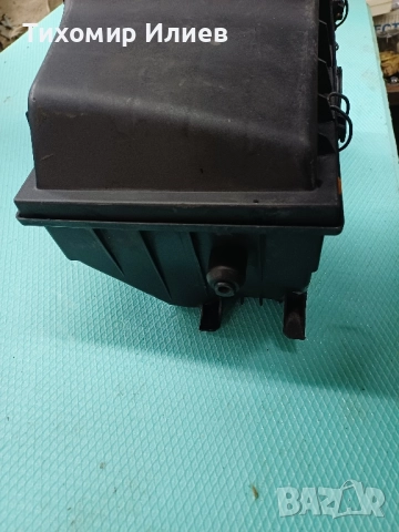 Кутия за Въздушен филтър за VW Pasat 2 , снимка 4 - Части - 52188901