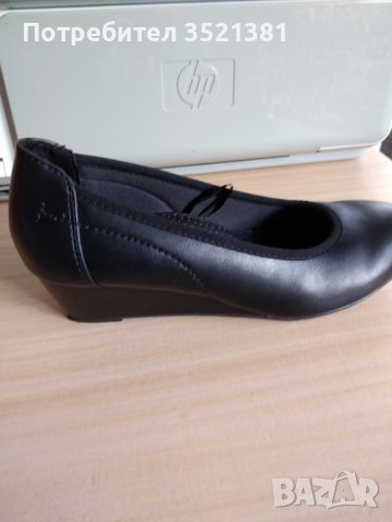 Обувки , снимка 2 - Дамски елегантни обувки - 40811166