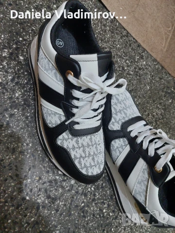 Дамски маратонки с платформа 